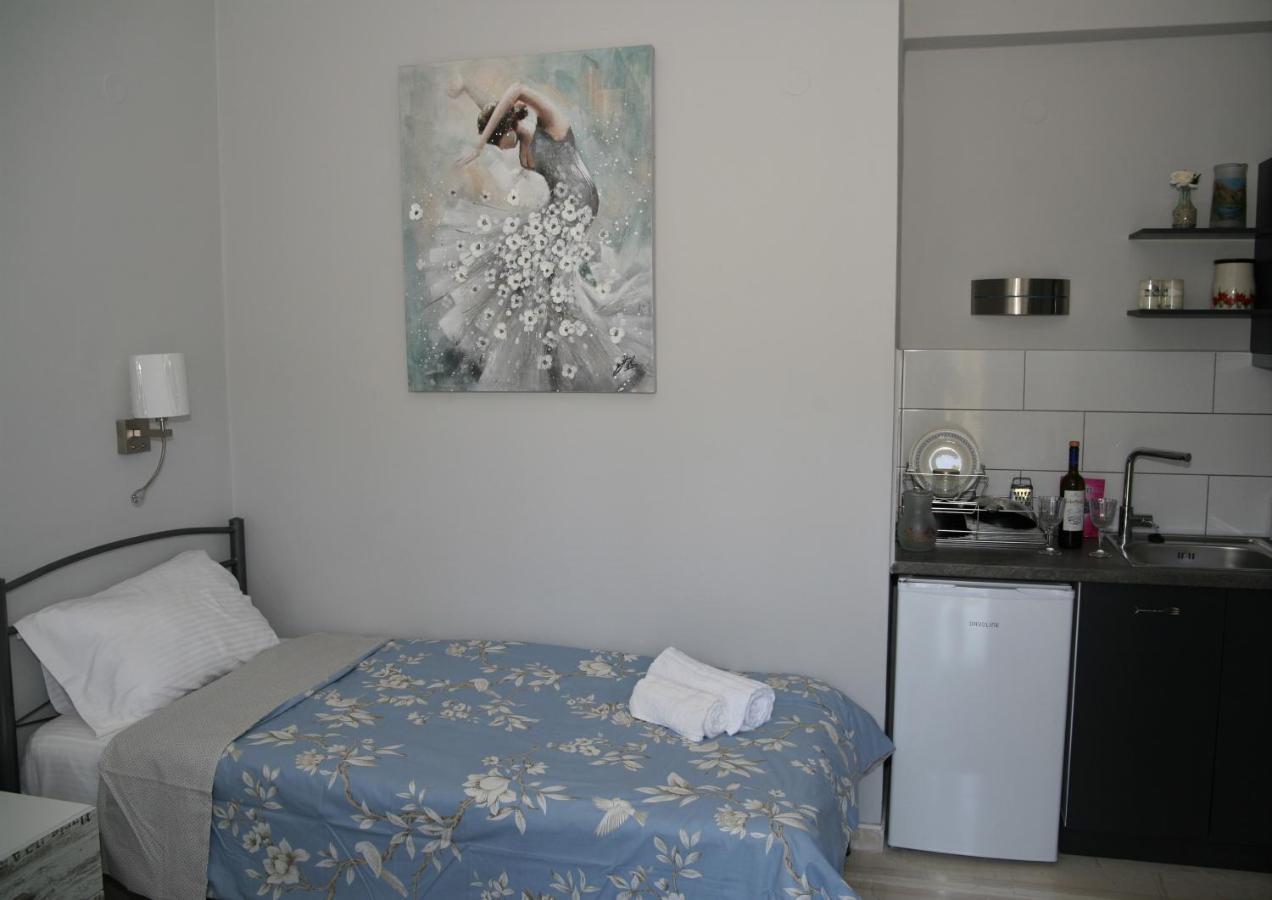 Terpsichore Boutique Appartments Dassia  Buitenkant foto